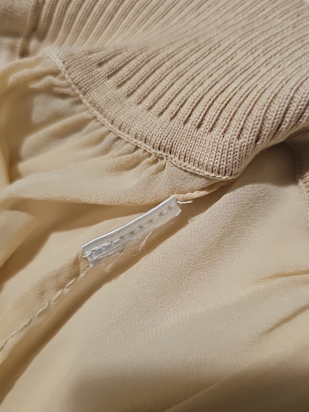 Antonio Melani Beige Chiffon Cropped Bolero Shrug Cardigan w/ Ribbed Trim & Hem - Picture 7 of 7